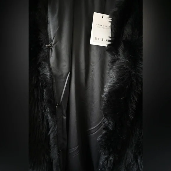 Bardot Faux Fur Mob Wife Coat NWT